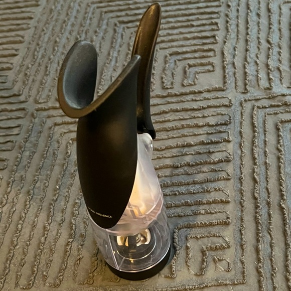 Single Hand Salt/Pepper Grinder - Picture 1 of 5